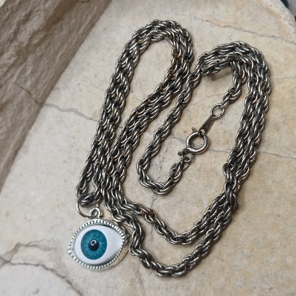 Evil Eye pendant necklace chain - Picture 5 of 5